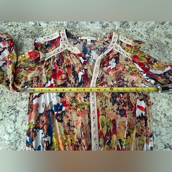 Chelsea & Violet Multi Color Boho Shorts Romper Lace Tassel Detail Size M - Picture 13 of 16